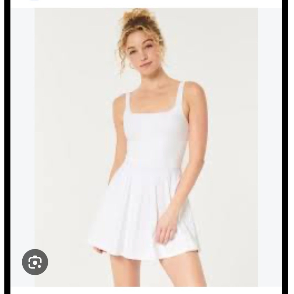 Gilly Hicks Go Energize White Active Cutout Back Skater Dress with Shorts Small